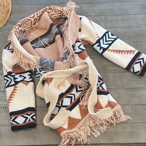 Geometric Patterned Fringe Cardigan